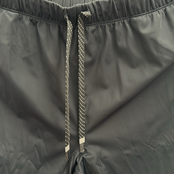 Fabletics pants - Picture 2 of 3